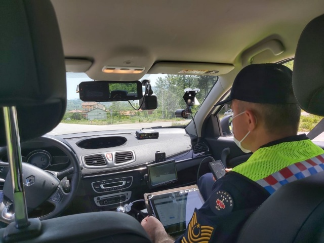 Bartın'da Jandarma Trafik Ekipleri Göz Açtırmıyor