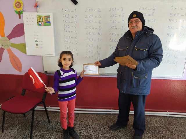 Bartınlı Minik öğrencilerden Afrin’deki Mehmetçiğe mektup