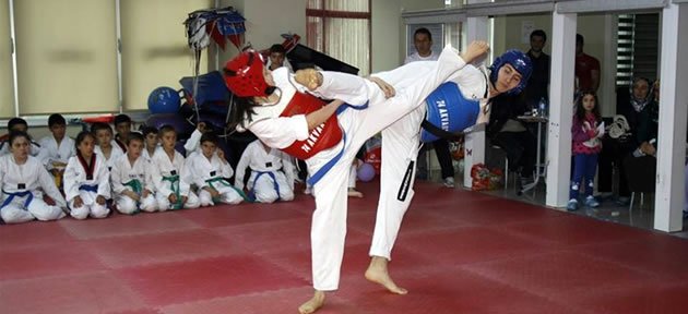 Batı Karadeniz Taekwondo Şampiyonası Bartın'da