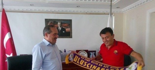 Ulus Çınarspor Başarıya Koşuyor 